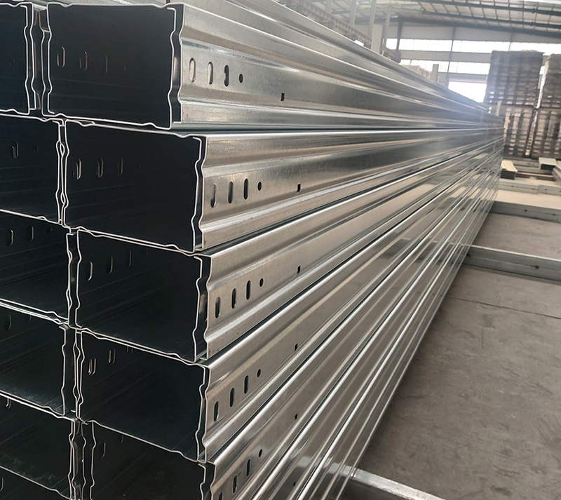 <b>镀锌电缆桥架</b>