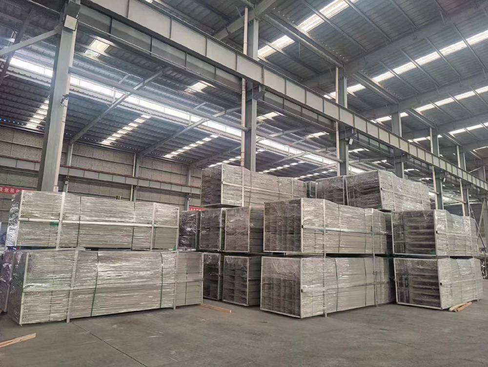 防火喷塑电缆桥架