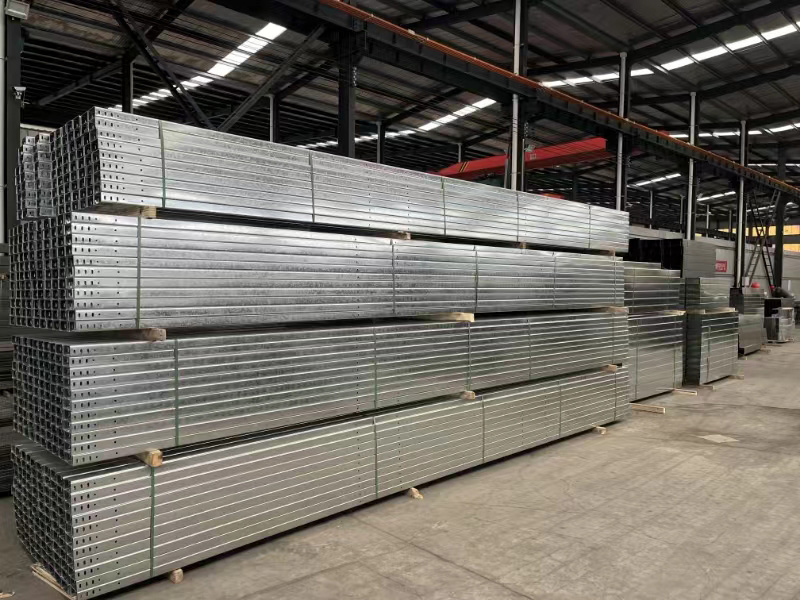 <b>大跨距电缆桥架</b>